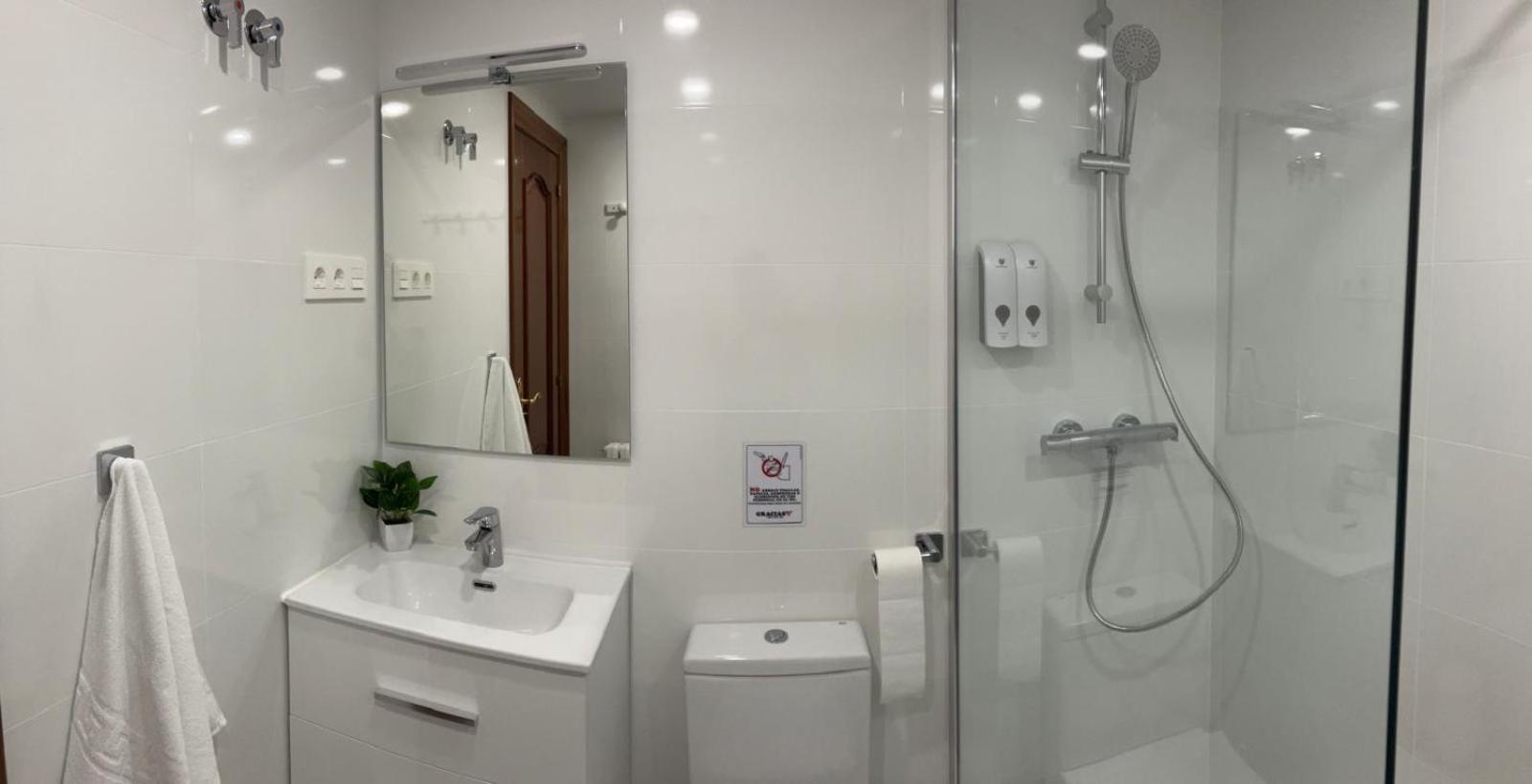 Duplex 122M2, 4 Dormitorios, 2 Banos Completos, Wifi 1Gb Mundaka Exterior foto